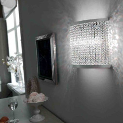 Настенный светильник StilLux Luxury 8209/A3-A