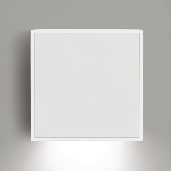 Настенный светильник Vibia Alpha 7925 93 /10