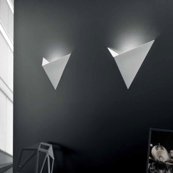 Настенный светильник Axo Light AP VASILY APVASILYBCXXG9X