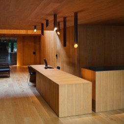 Потолочный светильник Vibia 45? 8251 04 /1B