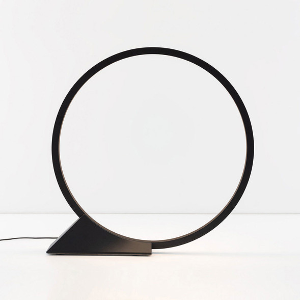Напольный светильник Artemide O T073030