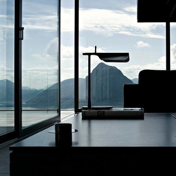 Настольная лампа Flos TAB LED T Black F6560030