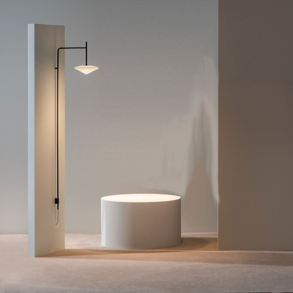 Бра Vibia Tempo 5767 18 /1B